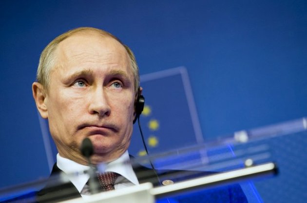 Путин сообщил Обаме о необходимости прямых переговоров "противостоящих сторон" в Украине