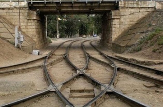 В Донецкой области подорвали ж/д мост