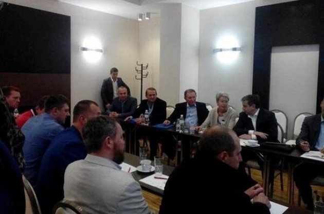 В Донецке начался очередной раунд консультаций по урегулированию на Донбассе