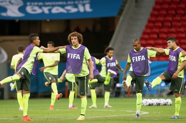 Бразильцы готовятся к 1/8 финала в отличном настроении