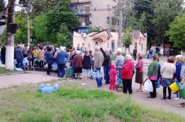 В освобожденном Славянске восстанавливают водо- и электроснабжение