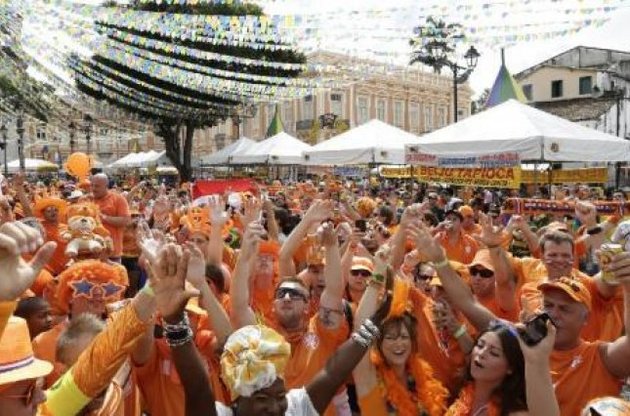 Улицы Сан-Паулу уже окрашены в оранжевый цвет