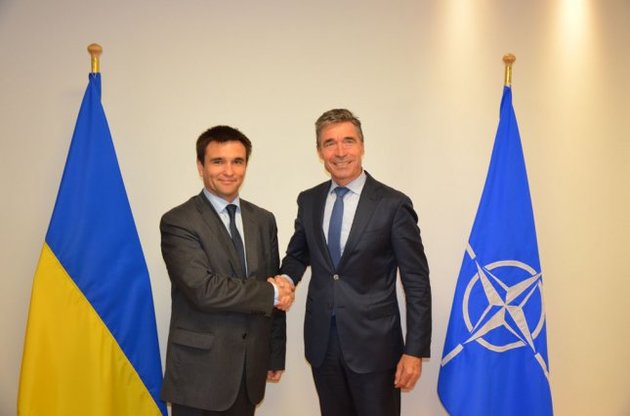 Клімкін обговорив з Расмуссеном поглиблення особливого партнерства України з НАТО