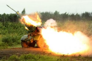 У Луганську бойовики обстріляли сили АТО з "Градів"