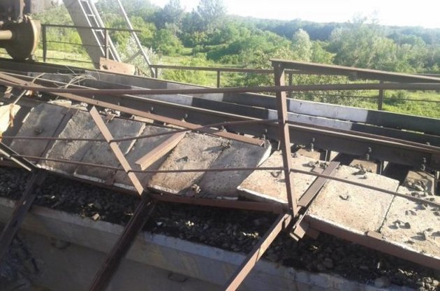 В Луганской области обстрелом повреждены две железнодорожные станции