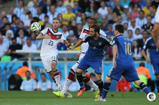 Фінальний матч був насичений боротьбою в центрі поля