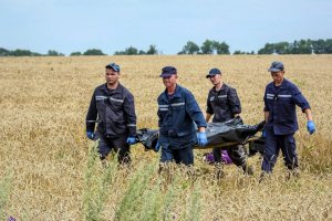 Знайдено тіла 272 пасажирів малазійського Боїнга, Україна готова відправити їх на експертизу до Амстердама
