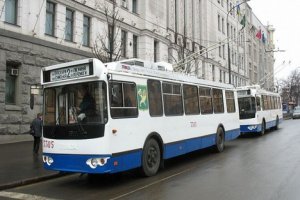 У Луганську через обстріли не ходять трамваї і тролейбуси
