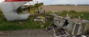Поїзд з тілами зі збитого терористами Боїнга відправився з Тореза у Харків