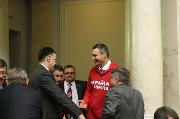 У Тягнибока есть кандидатуры