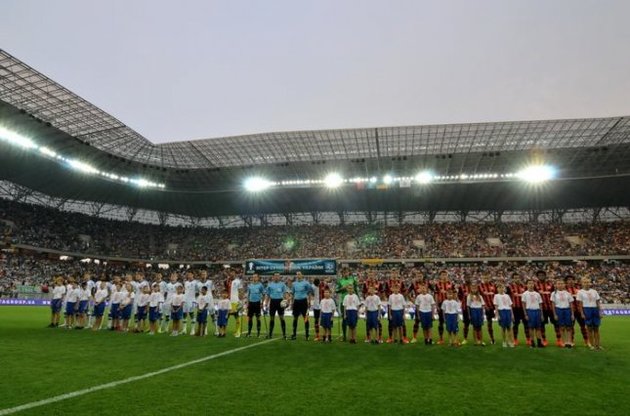 Пока сложно сказать, кто на сегодняшний день является главным претендентом на победу в ЧУ