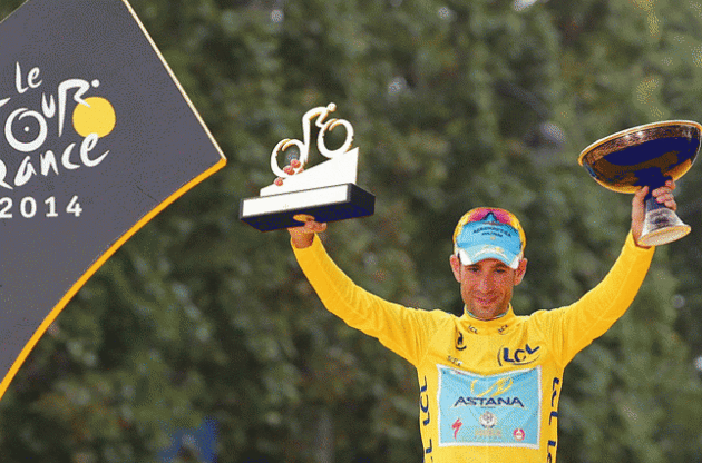 Винченцо Нибали стал первым за 16 лет итальянцем, выигравшим "Тур де Франс"