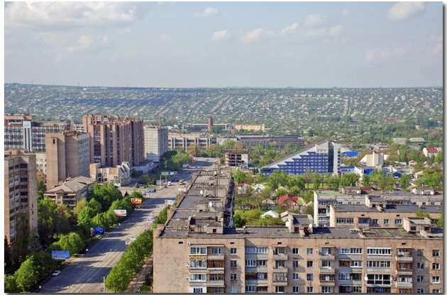 Луганск остается полностью без электричества и воды, мобильная связь практически не работает