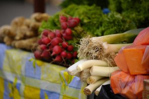Москва готовится запретить импорт лука, моркови и свеклы из Украины