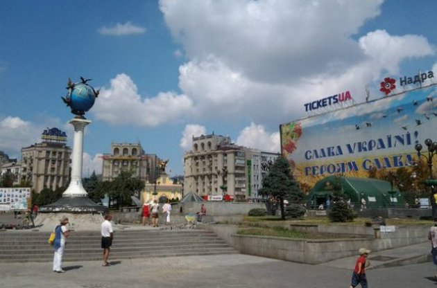 Движение транспорта по Крещатику полностью возобновлено