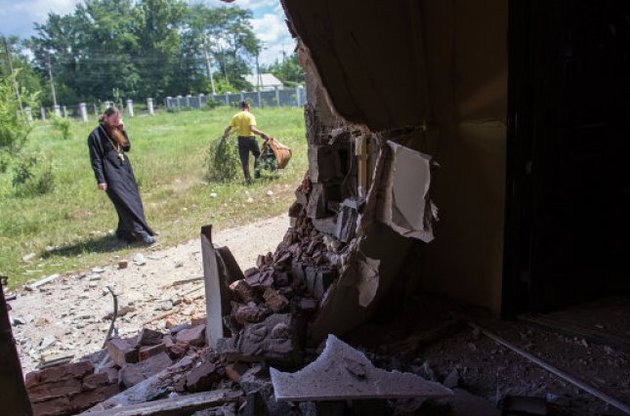 В Горловке из-за разрыва снаряда возле церкви ранены 6 человек