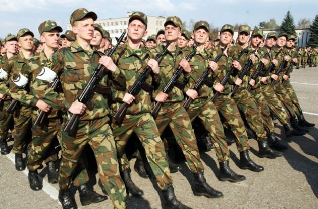 Термін служби для рядового складу становить 3 роки