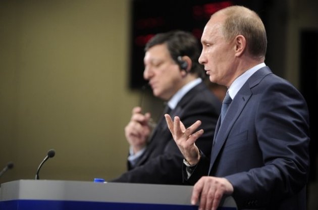 Баррозу и Путин договорились о трехсторонних консультациях