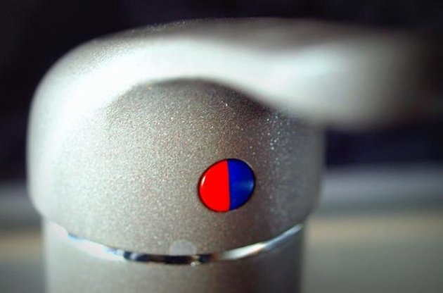 Горячая вода в Киеве может появиться через месяц