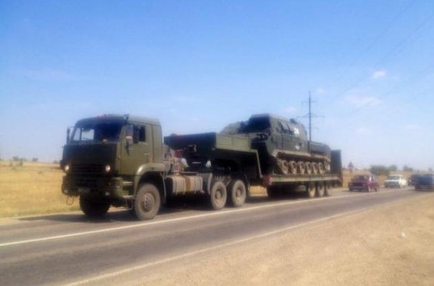 НАТО подтвердил вторжение бронетехники из РФ в Украину