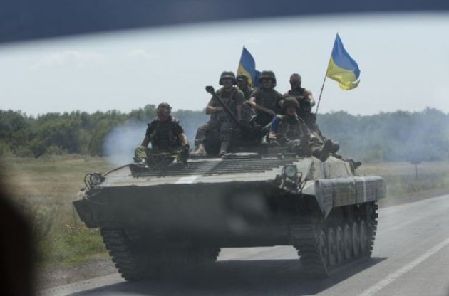 Німеччина відмовилася надавати Україні військову допомогу