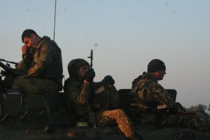 Бойцы АТО проводят зачистку Ясиноватой