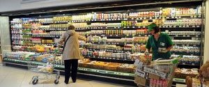 Россия сняла запрет на ввоз украинских продуктов в Крым до конца года