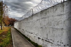 Террористы захватили Донецкий СИЗО и угрожают заключенным казнью