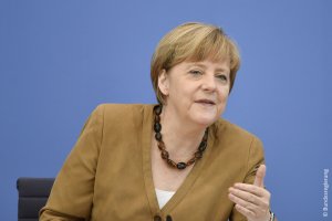 Меркель похвалила Украину за 