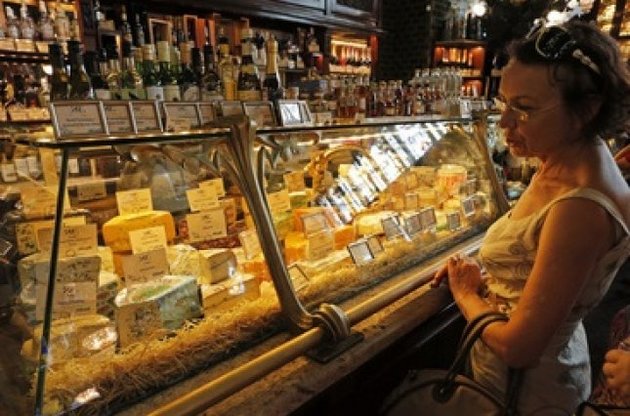 Росіяни масово вивозять молочні продукти з Фінляндії