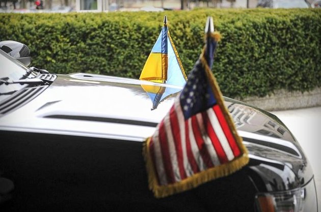 США повинні допомогти Україні у військовому протистоянні з Росією