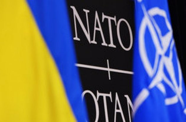 Кабмін вніс у Раду законопроект про курс на членство в НАТО