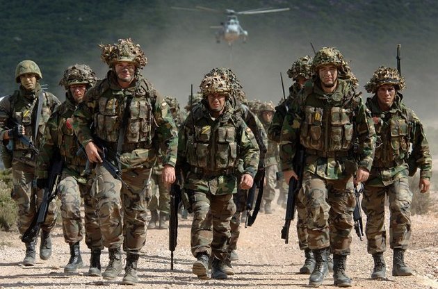НАТО создаст десятитысячные силы быстрого реагирования