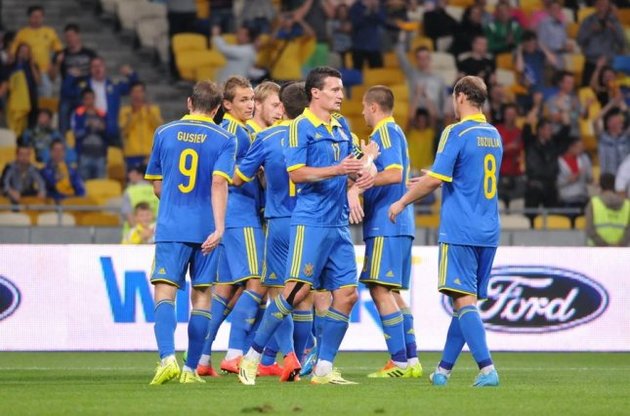 Збірна України обіграє Словаччину на старті відбору Євро-2016 - букмекери