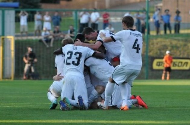 &quot;Олимпик&quot; отпраздновал третью победу в чемпионате