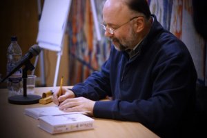 Письменник Андрій Курков: Треба "піднімати" літературу в східних регіонах