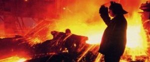Выплавка стали в Украине за месяц сократилась почти на треть