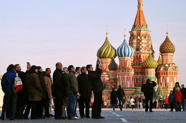 Найбільші туристичні агенції світу виключили тури по Росії зі своїх буклетів на 2015 рік