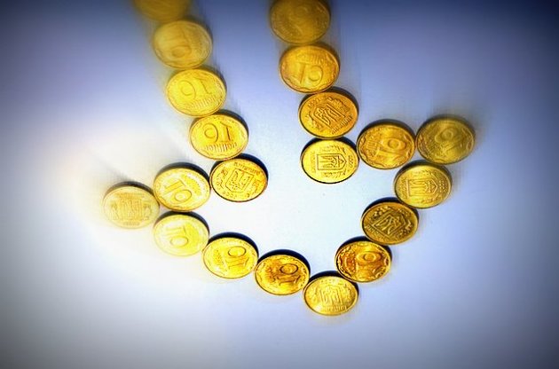 Імпорт товарів в Україну впав на третину