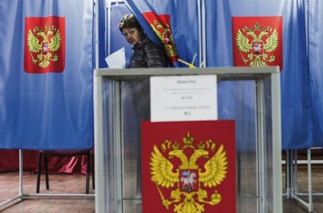 Кримський виборчком "накрутив" явку на "виборах" на 100 тис. осіб