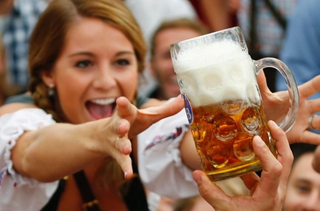 У Мюнхені стартував пивний фестиваль "Октоберфест"
