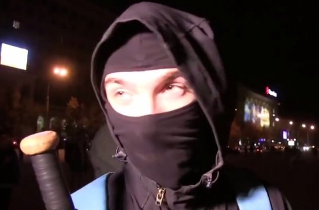 В Харькове возле постамента снесенного Ленина произошли столкновения