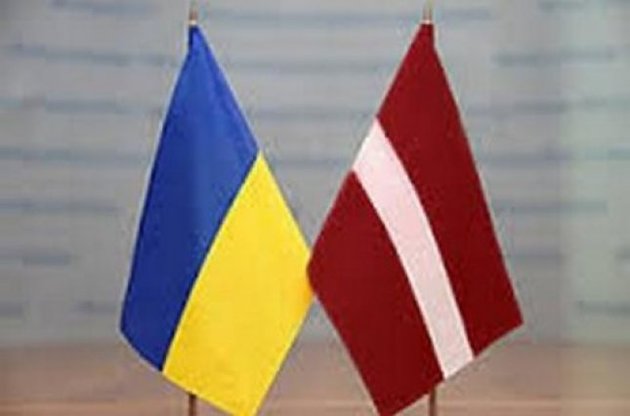Латвия может стать свидетелем по международным искам Украины против РФ