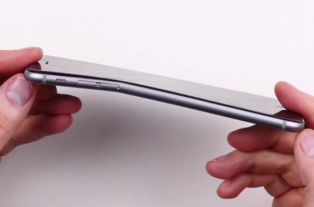 iPhone 6 гнется при нагрузке в 31 кг