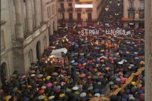В Каталонии тысячи людей вышли протестовать против отмены референдума о независимости