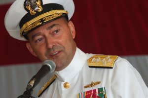 Россия должна вывести войска из Украины перед разговорами о ее "озабоченностях" - адмирал США