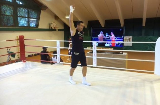 Владимир Кличко восстановился после травмы и вернулся в тренировочный лагерь