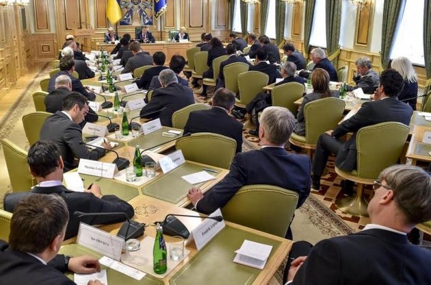 Порошенко провів зустріч з постійними представниками країн-членів ОБСЄ