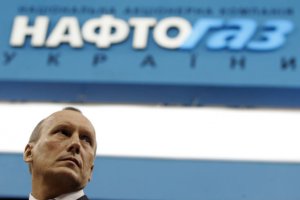 Экс-главу "Нафтогаза" Бакулина поймали на подкупе избирателей на Луганщине