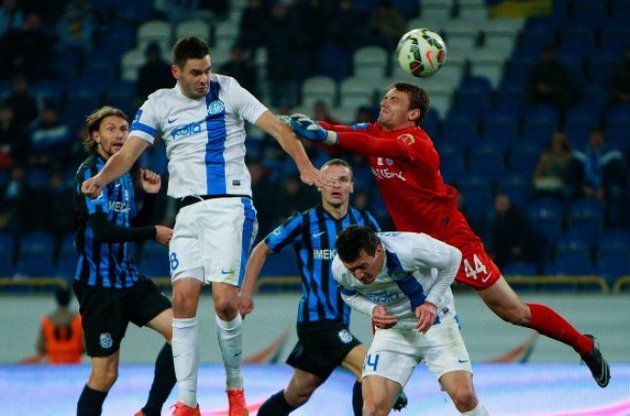 "Днепр" обыграл "Черноморец" и вновь вышел на первое место